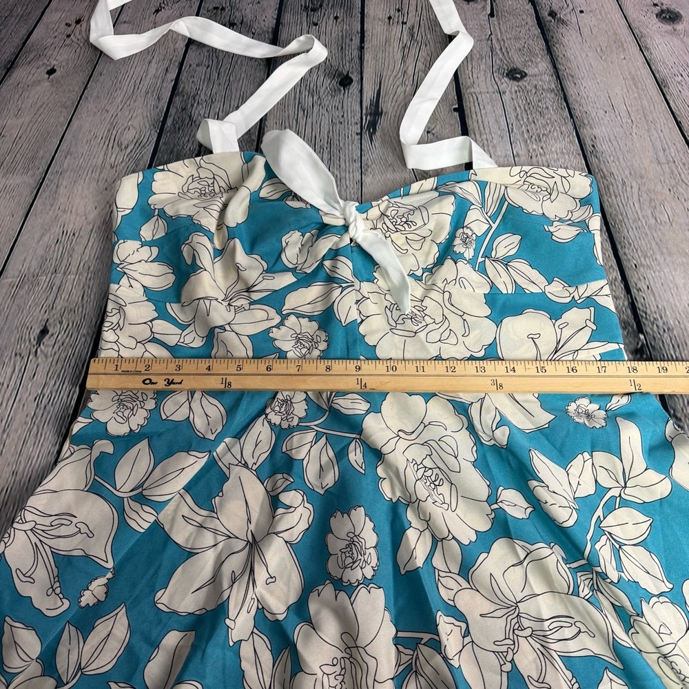 Unique Vintage Retro Blue White Hawaiian Floral A-Line Halter Dress Size XL 14. - Picture 9 of 11